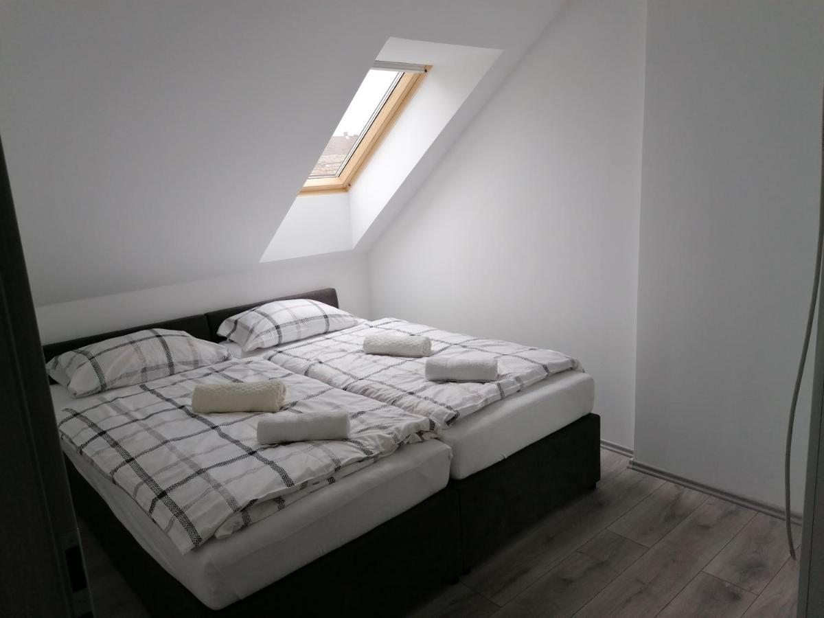 Apartment Mohacs Apartman *